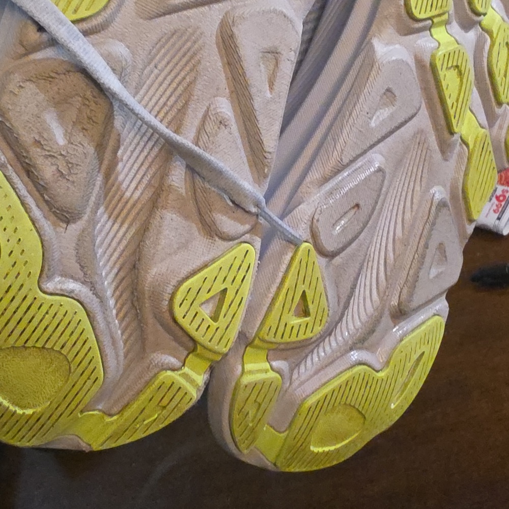Hoka women's light gray running shoes with pink logo and blue accents - Picture 8 of 8